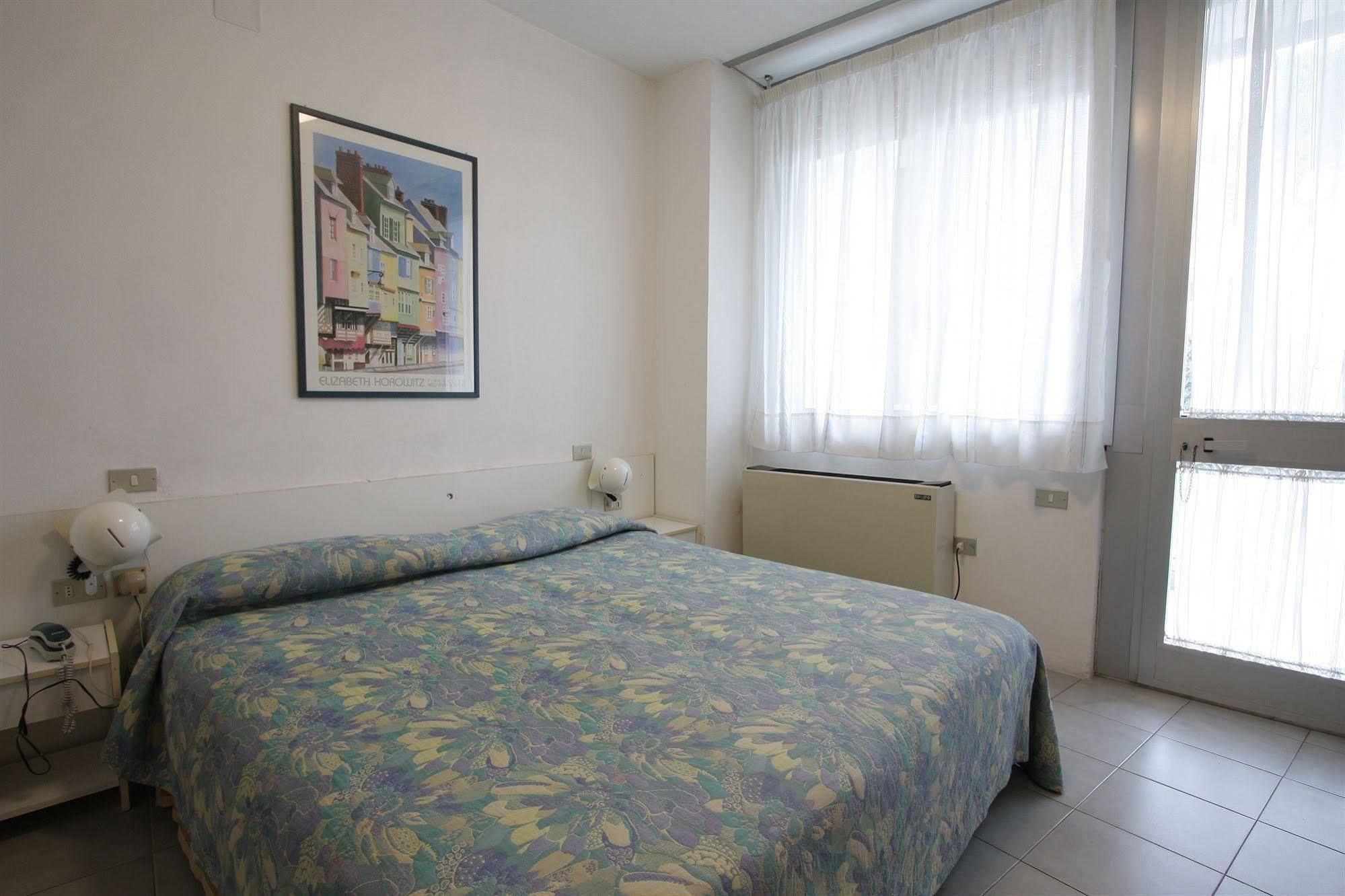 Grand Hotel Golf Tirrenia Buitenkant foto